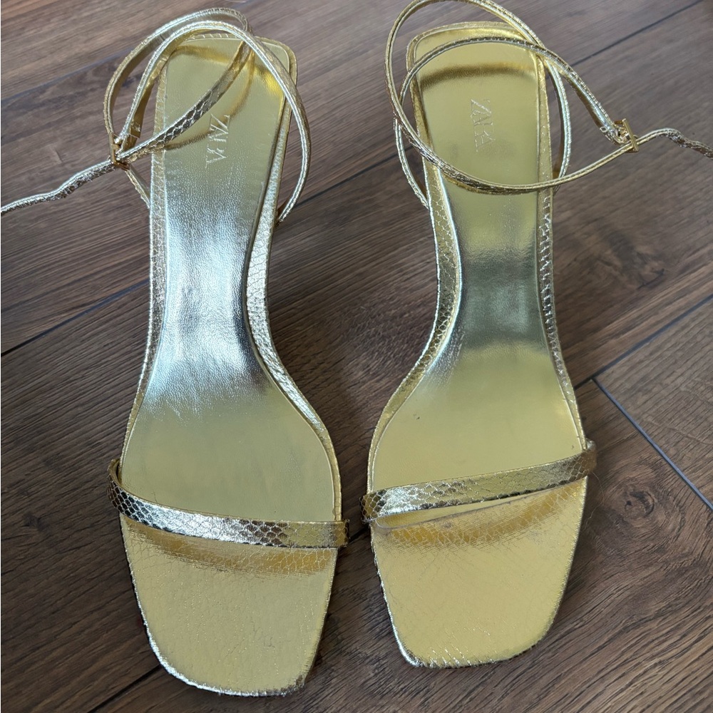 Zara gold kitten heels with ankle strap. Worn once.